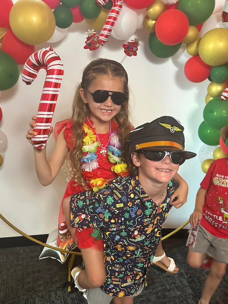 No photo description available.